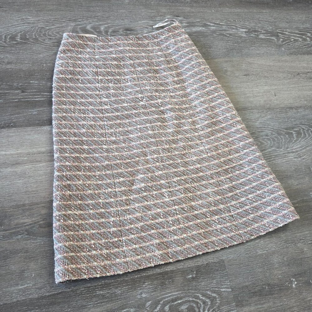 Authentic Chanel Tweed Skirt Gold Hardware FR 36 Beige w/ Official COA - Picture 3 of 15